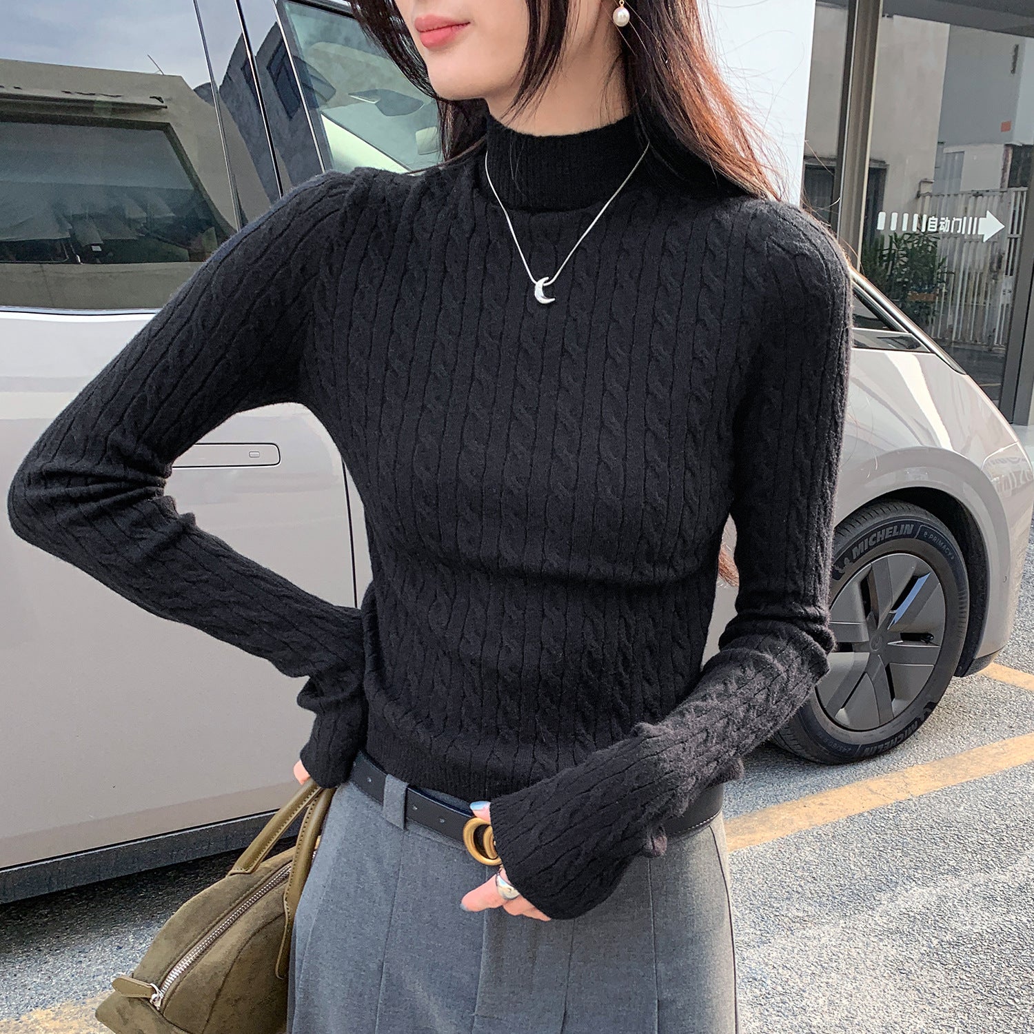 Chic Gray Cable Knit Crewneck Sweater Top for Women,  Slim Fit Short Length Underwear Shirt